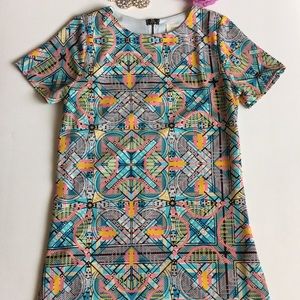 NWT EVERLY NORDSTROM Geometric Print Shift Dress